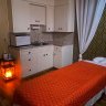 Room rental. Great for lash tech, Massage, esthetics etc