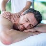 Massage de détente par Homme