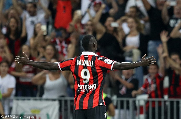 3837979200000578-3785174-Mario_Balotelli_scored_twice_on_his_debut_for_French_club_Nice_a-a-23_1473677266142.jpg