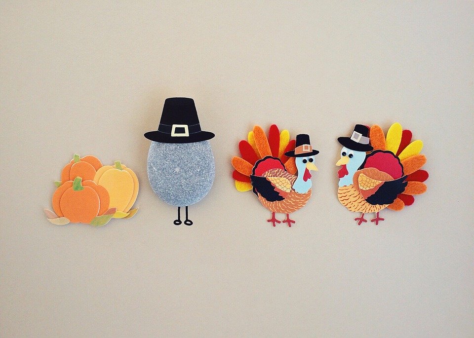 17 Thanksgiving jokes and quotes